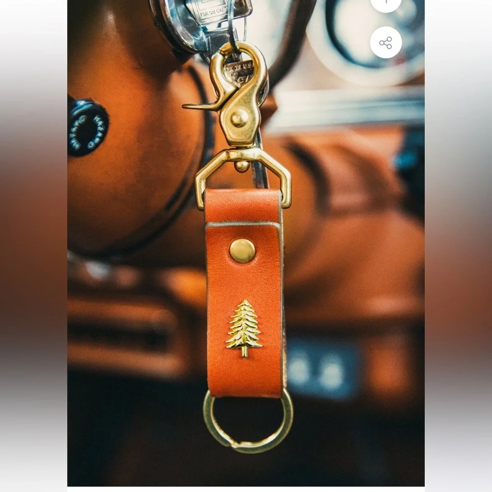Kiel James Patrick KJP New England Pine Keychain - Picture 5 of 5